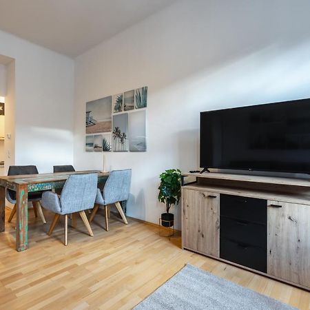 Cozy Apartment Steps Away From Subway Station Vienna Luaran gambar
